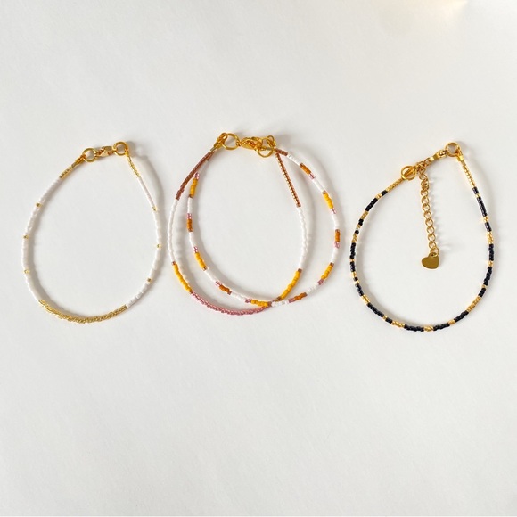 Handcrafted Elegant Beaded Bracelet Set - Picture 2 of 2